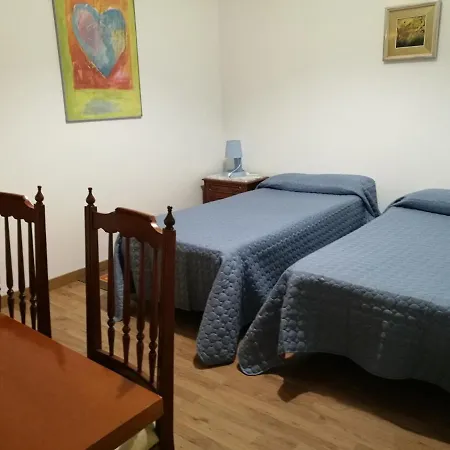 Homestay Residencia Conejos - Bike & Motorbike