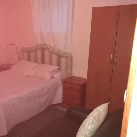 Homestay Residencia Conejos - Bike & Motorbike Las Palmas de Gran Canaria