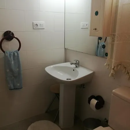 Homestay Residencia Conejos - Bike & Motorbike