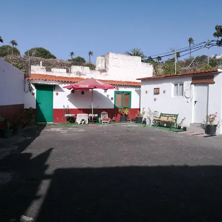 Residencia Conejos - Bike & Motorbike Homestay Las Palmas de Gran Canaria