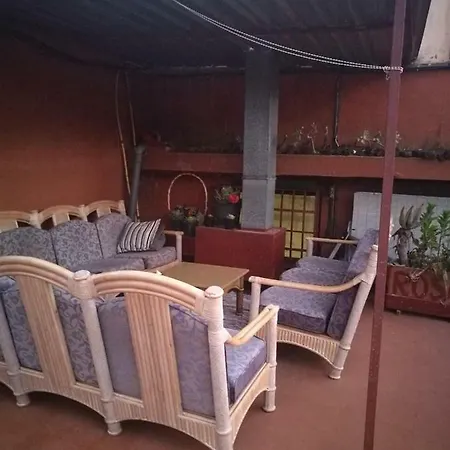 Homestay Residencia Conejos - Bike & Motorbike