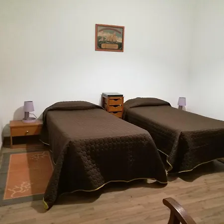 Residencia Conejos - Bike & Motorbike *