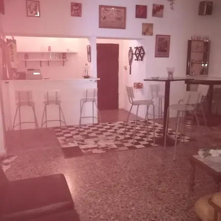 Homestay Residencia Conejos - Bike & Motorbike Las Palmas de Gran Canaria